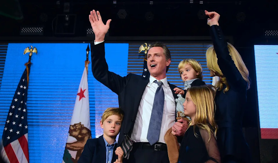 Democrats Favor Familiar Names — But the Most Electable 2028 Choices Are Being Overlooked