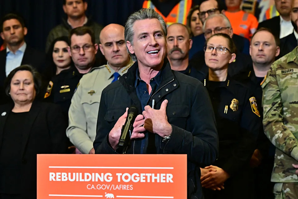 Democrats Favor Familiar Names — But the Most Electable 2028 Choices Are Being Overlooked