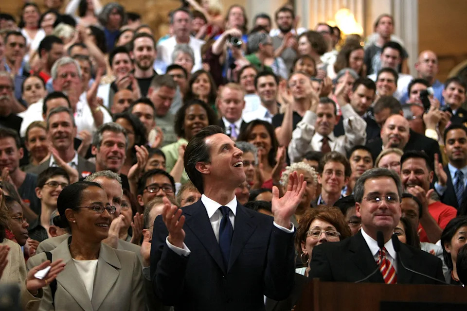 Democrats Favor Familiar Names — But the Most Electable 2028 Choices Are Being Overlooked