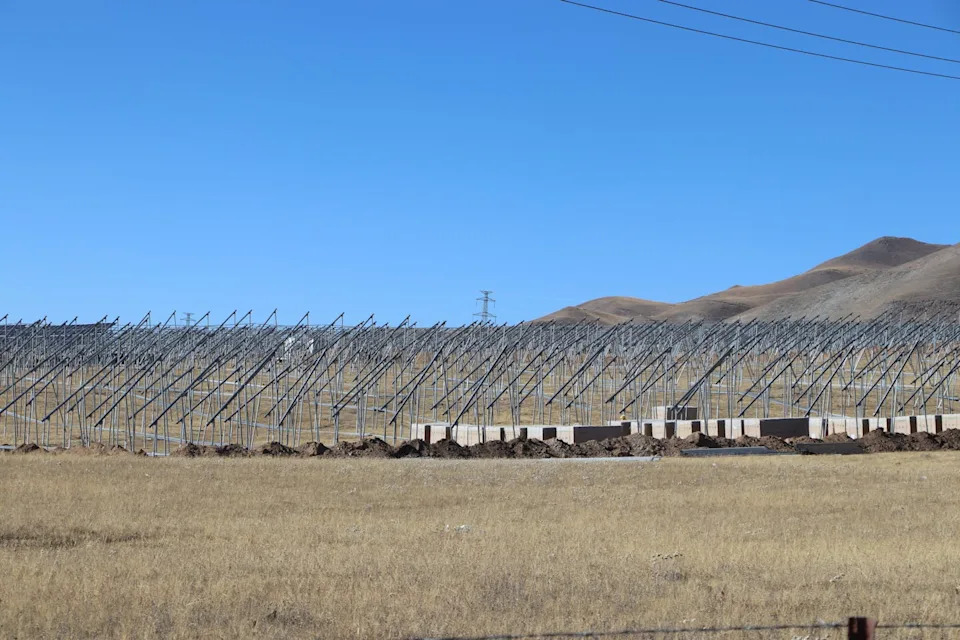 Kako solarne i vetroelektrane na Tibetskoj visoravni menjaju živote nomada