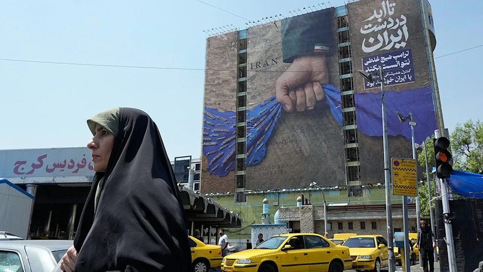 Unutar Teherana: Mladi Iranci Opisuju Pojačanu Kontrolu IRGC‑a, Siromaštvo i Molbu Trampu — 