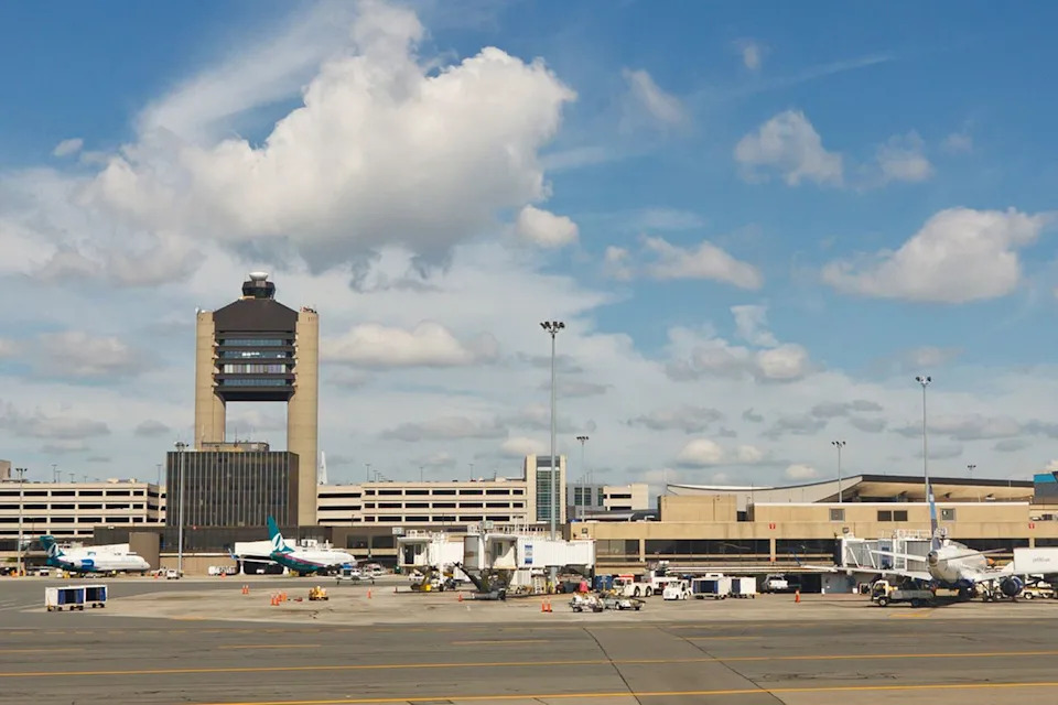 Lufthansa A380 Diverted to Boston After Passenger Allegedly Assaults Fellow Traveler; Suspect Handcuffed to Seat