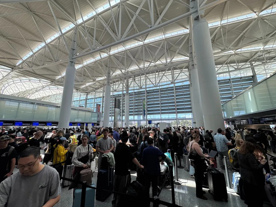 FAA Ban On Parallel Landings Throws SFO Into Major Delay Bottleneck