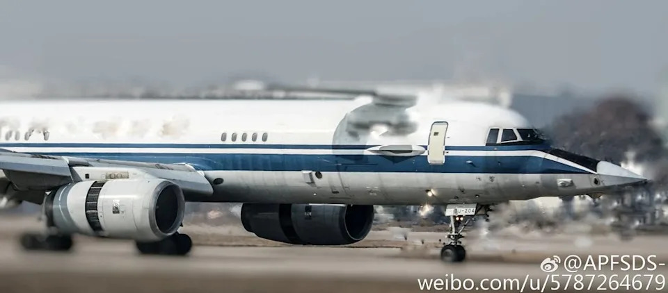 „Catfish“ (Boeing 757) Primećen Sa Novim Infracrvenim Senzorskim Modulom Za F-22