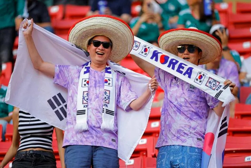 World Cup's Call For Unity vs. Trump's White House UFC: A Stark Contrast In National Mood