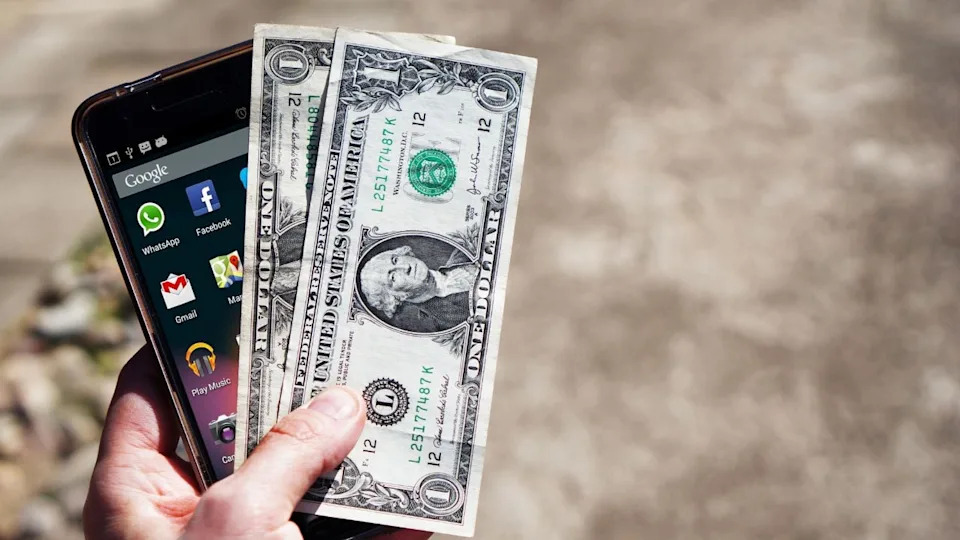 Phantom Hacker Scam: How a Fake Tech Alert Can Drain Your Retirement