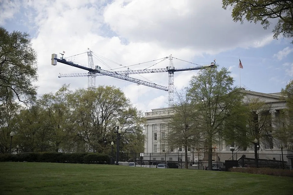 Leaked Estimate: White House Ballroom Could Cost $600M — Taxpayers May Foot ~$307M