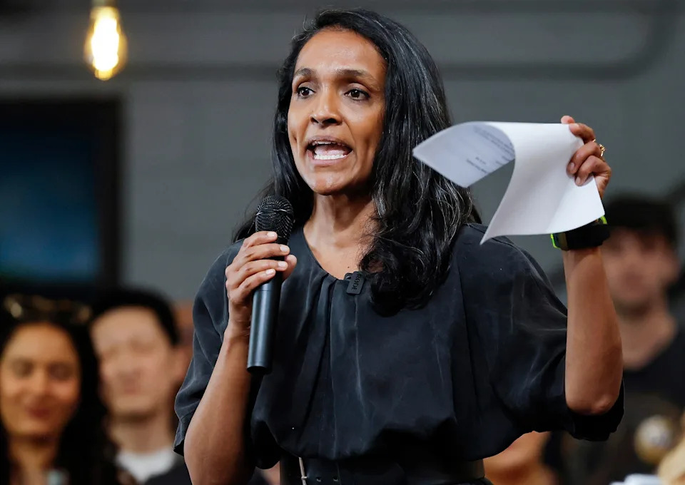 Democratic Socialists See Momentum as Voter Fatigue Creates Midterm Opportunity