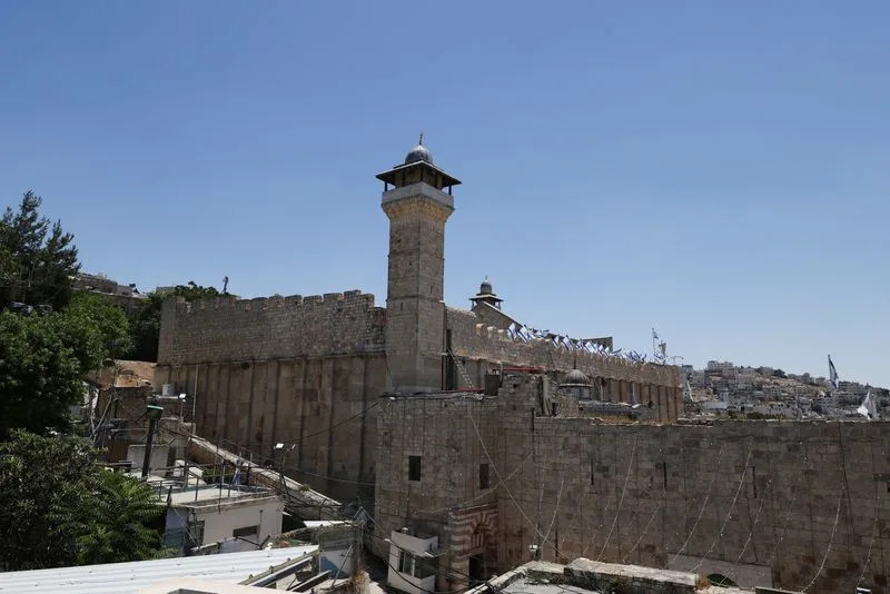 Israel Approves 1,000 sq m Jewish School In Hebron’s Palestinian Core, Drawing Palestinian Alarm