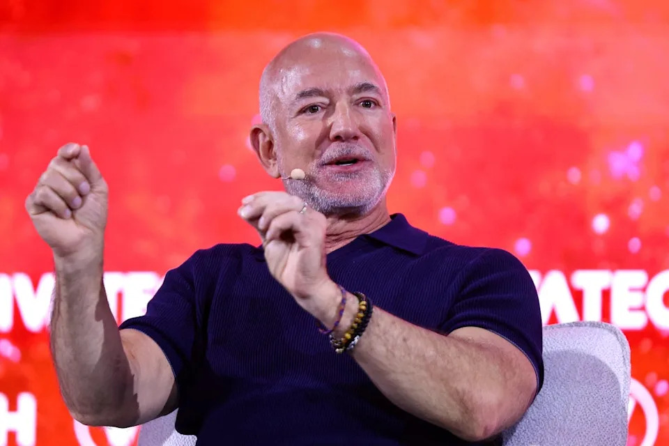 Bezos Predlaže Preseljenje Zagađujućih Industrija Na Mesec — Data Centri Za AI I Izazovi Blue Origina