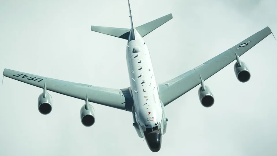 RC-135 Rivet Joint Može Kontrolisati Dronove i Drastično Proširiti Mogućnosti Prikupljanja Podataka