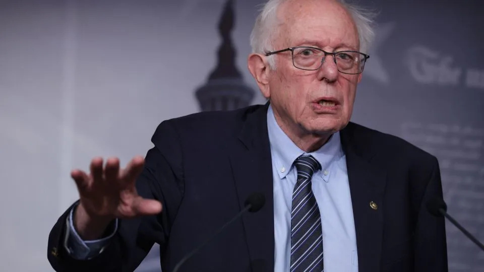 2026 Primaries Are Recasting the Democratic Party — Progressives Surge While Centrists Hold Key Battlegrounds