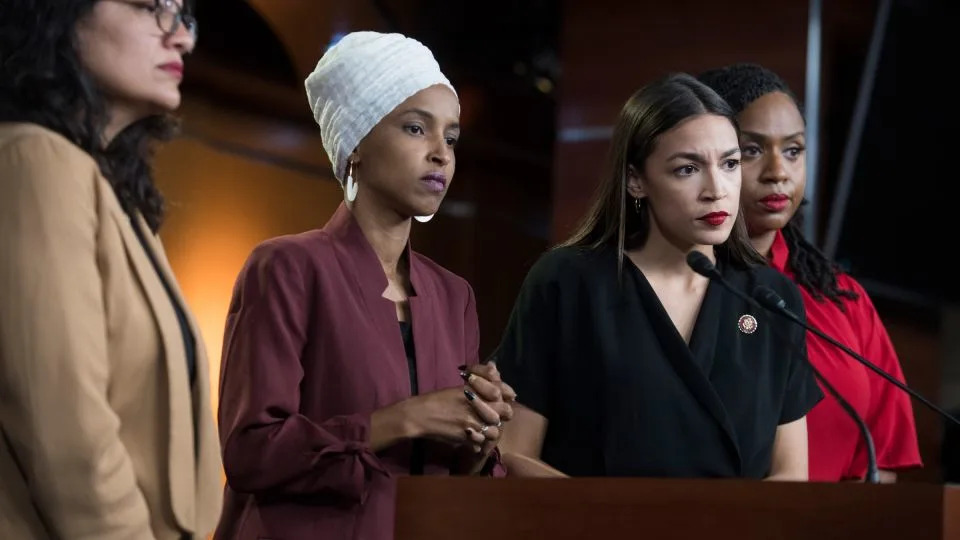 2026 Primaries Are Recasting the Democratic Party — Progressives Surge While Centrists Hold Key Battlegrounds