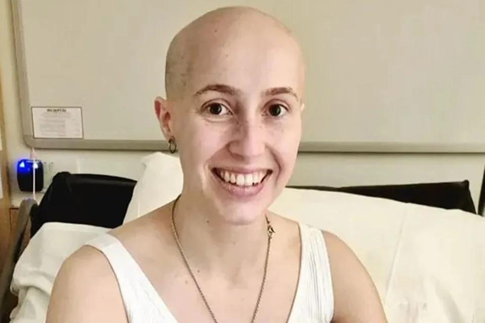24-Godišnja Caitlin Leggett Preminula Mesec Dana Nakon Povratka Akutne Mieloične Leukemije