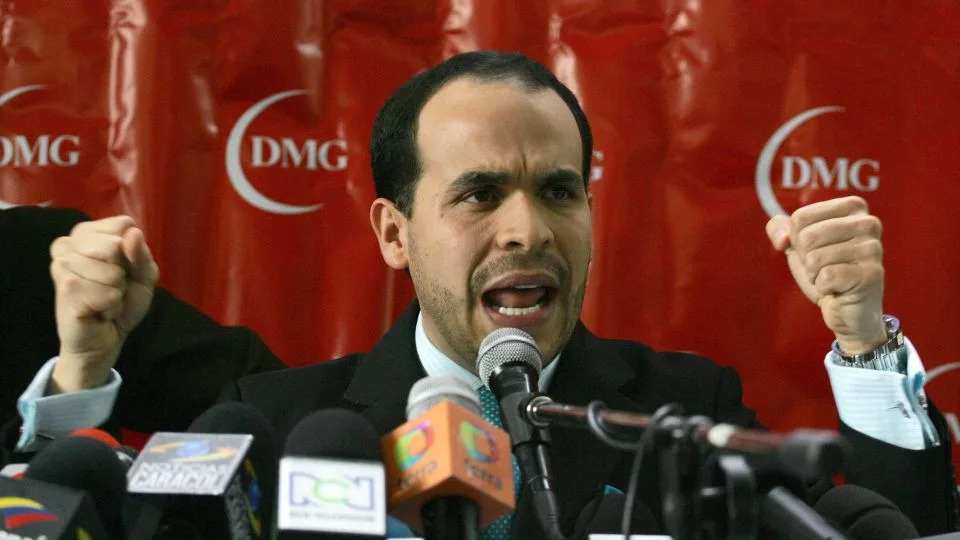 Colombia Bets on 'The Tiger': Trump-Endorsed Abelardo de la Espriella Poised to Lead