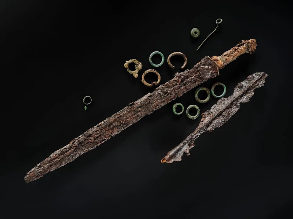 2,000-Year-Old Scottish 'Warrior' Burial Reveals Sandals, Sword and Unexpected Status Symbols