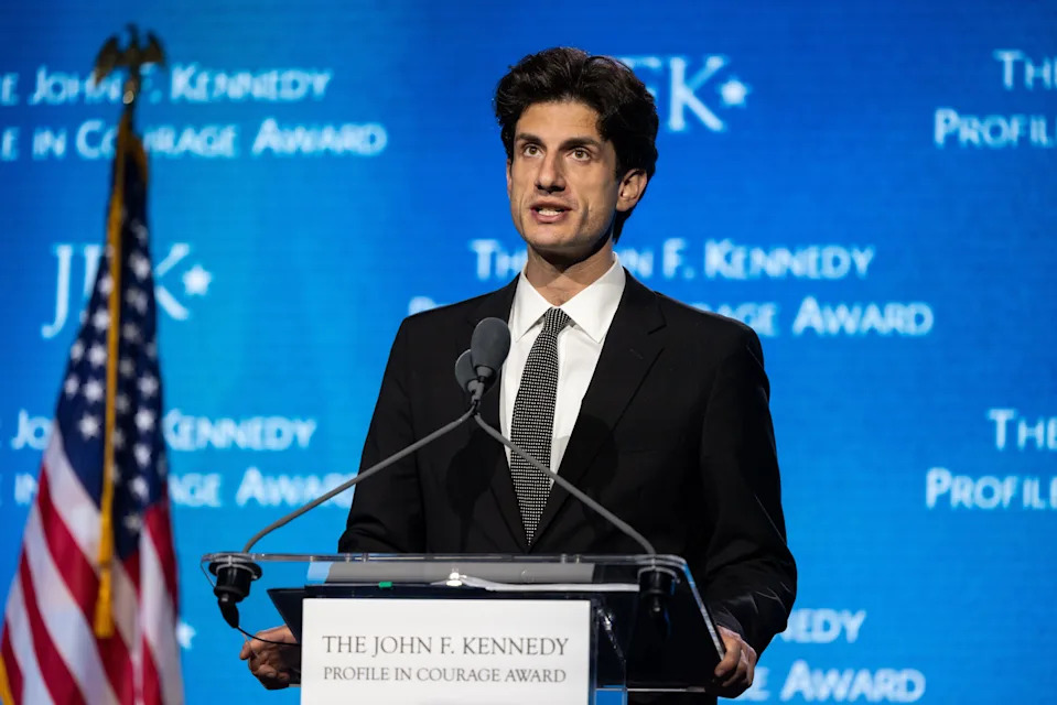 Schlossberg Defeated — Time To Retire The ‘Camelot’ Myth