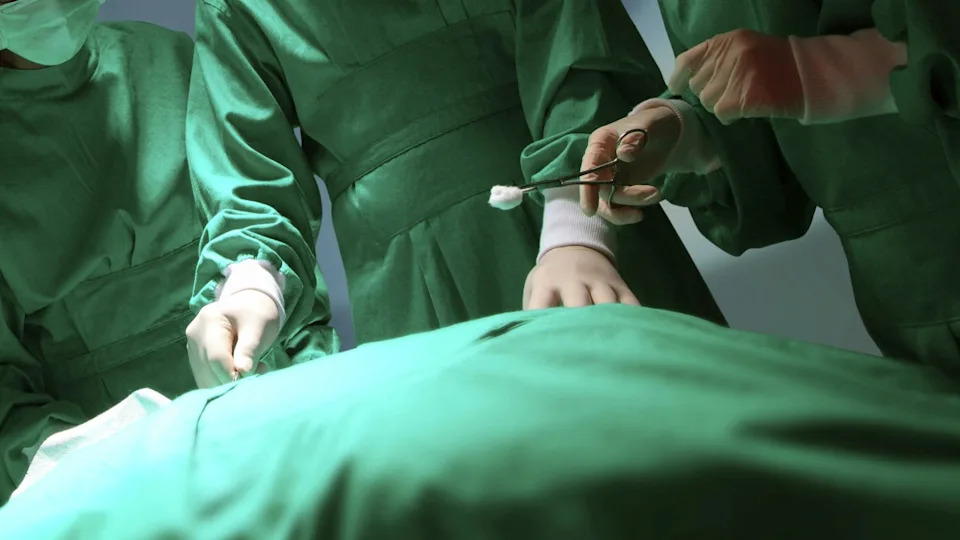 Tragedija u Medellínu: medicinska sestra (41) preminula tokom uklanjanja biopolimera