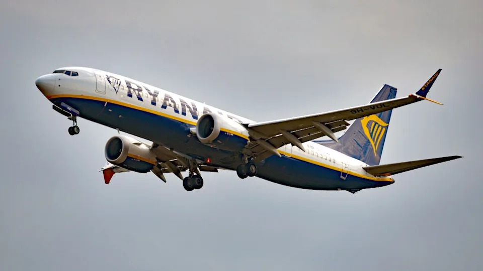 Ryanair 