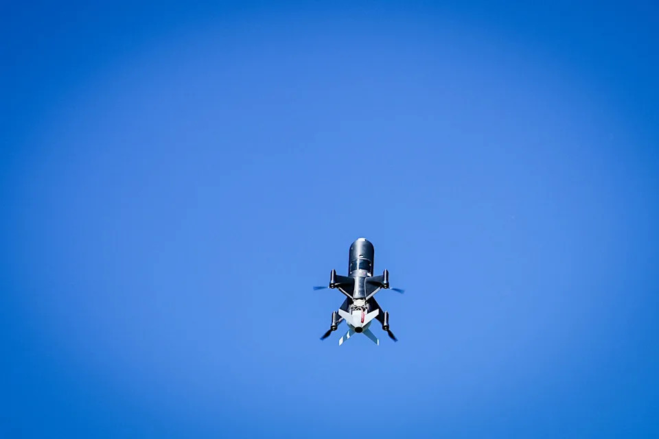 Veliki požar u rafineriji kod Slavyanska-na-Kubani posle ukrajinskog dronskog napada