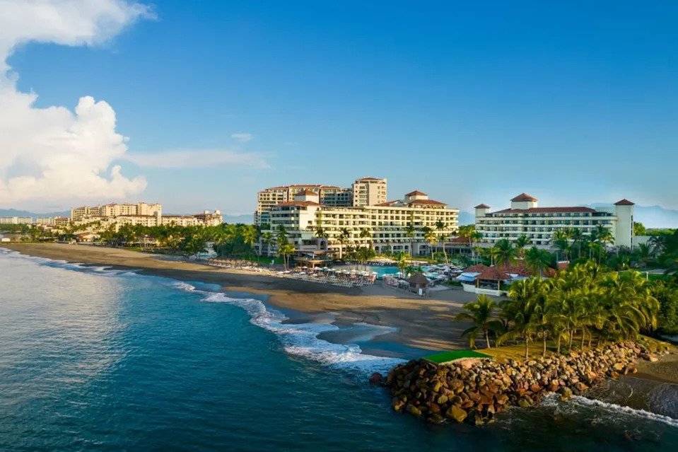 Horor u Puerto Vallarti: Krokodil Usmrtio 28-Godišnjeg Muškarca Na Plaži Marina Vallarta