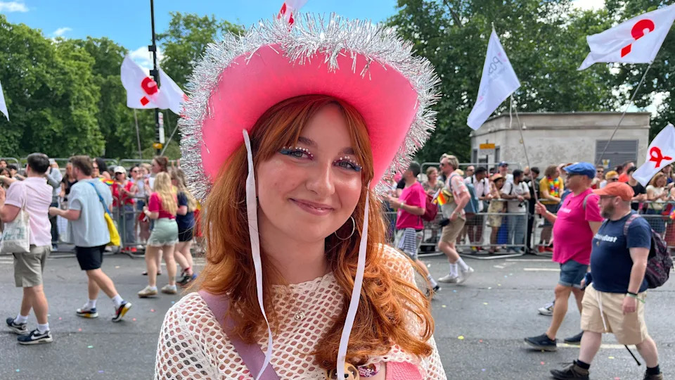 Pride u Londonu: Podrška „važnija nego ikad“ dok hiljade slave uprkos pravnom sporu