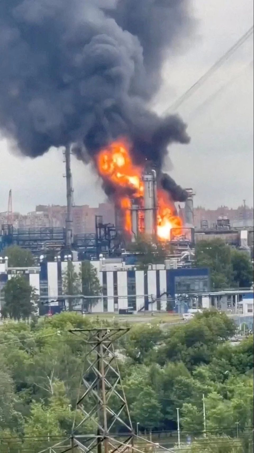 Putin U Uniformi U Režiranom Snimku — Pokušaj Da Impresionira Trampa Dok Ukrajina Napreduje