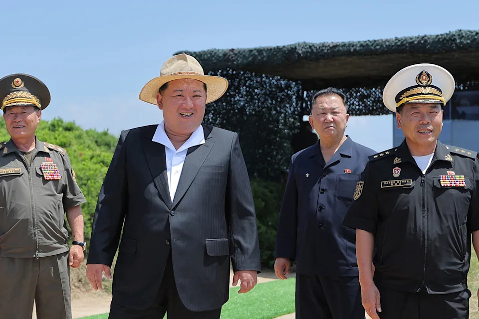 Kim Jong Un Posmatrao Testove Na Razaraču Kang Kon, Naredio Aktivaciju U Rok Od Dva Meseca
