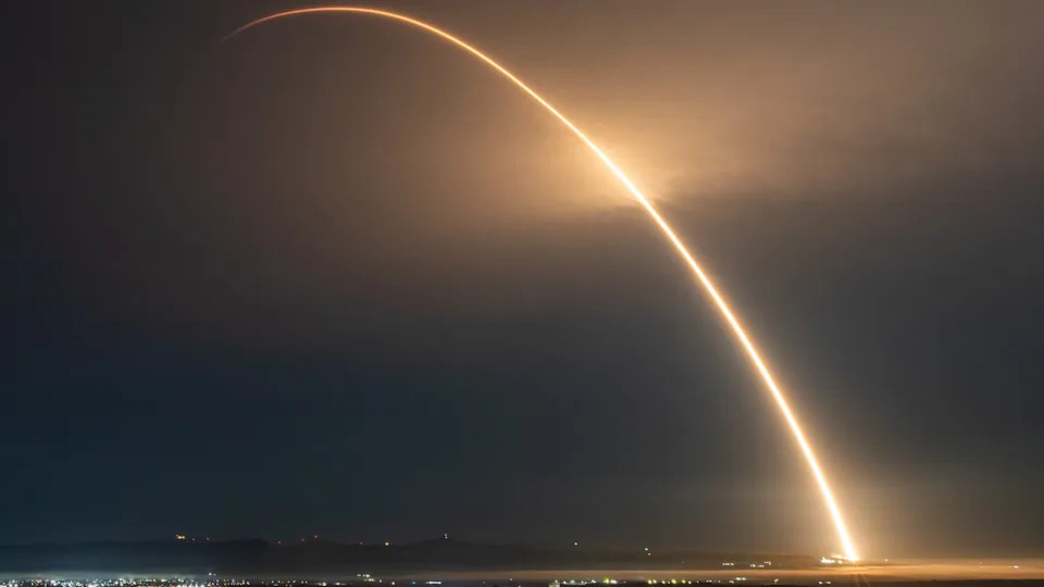 Pratite uživo: SpaceX lansira 81 satelit na misiji Transporter‑17 — poletanje 7. jula