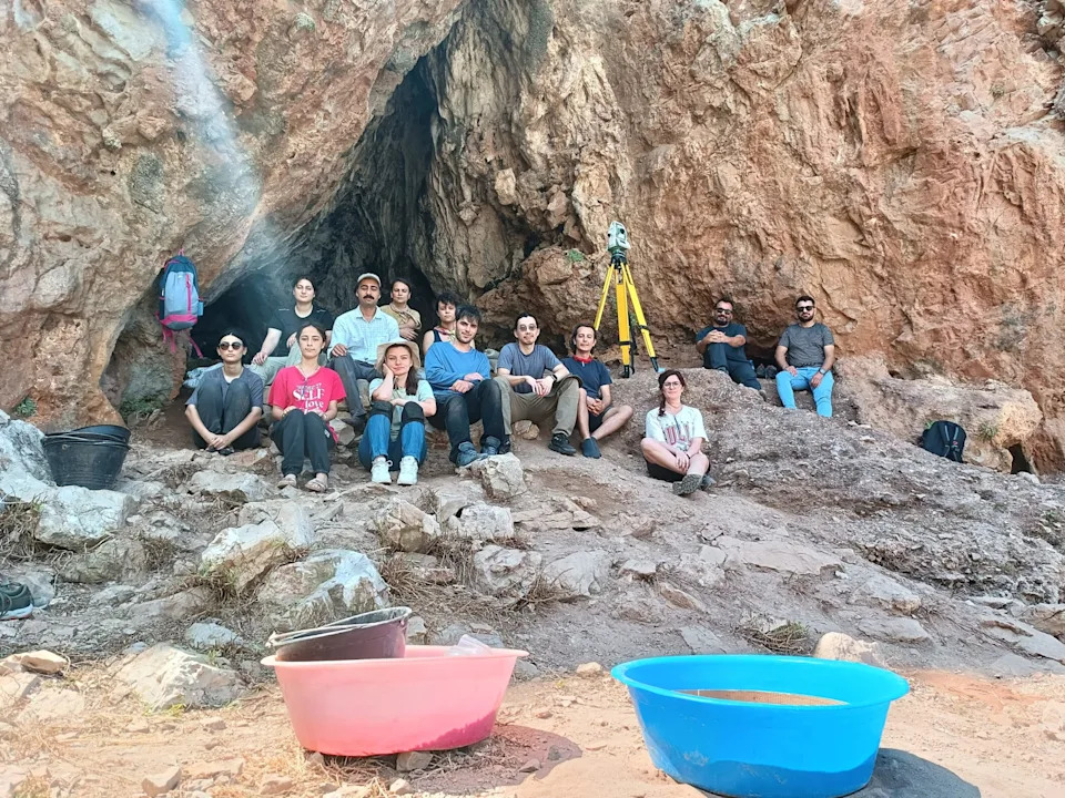 Otkriveno: Rani Homo sapiens i neandertalci delili su iste pećine i kulturne prakse