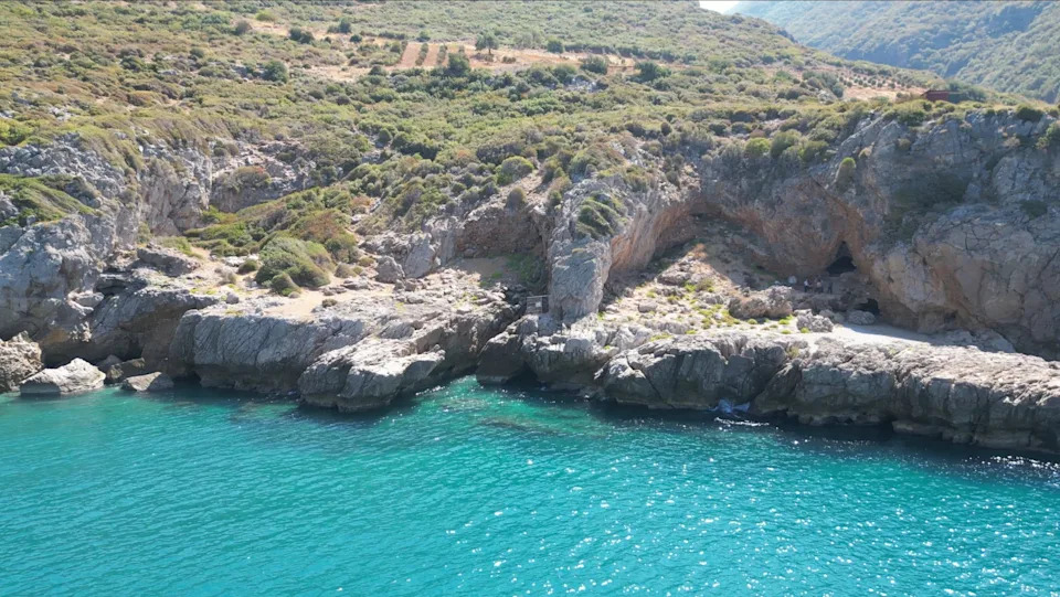 Otkriveno: Rani Homo sapiens i neandertalci delili su iste pećine i kulturne prakse
