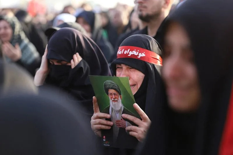 SAD Opozvale Licencu Za Izvoz Iranske Nafte Nakon Napada Na Tankere — Udarac Krhkom Primirju