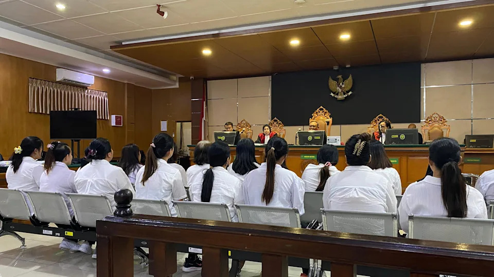 Usvojili Su Ga Iz Indonezije — Sada Vlasti Sumnjaju Da Je Marcus Žrtva Trgovine