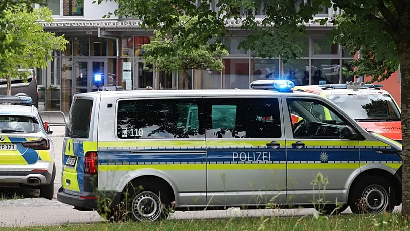 Drama u Bavarskoj: 16-godišnjak priveden posle napada u gimnaziji u Schongauu