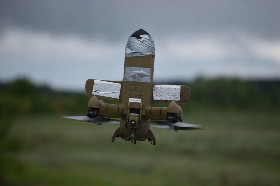 Ukrajina Pretvara Dronove U „Matične“ Platforme — Katran, Sting i Novi Taktički Preokret