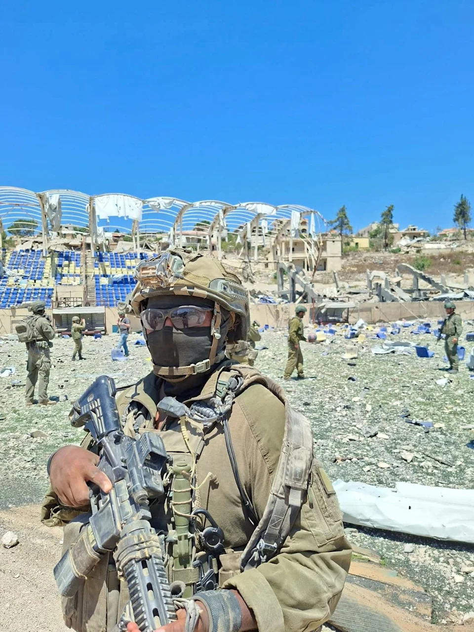 IDF U Bint Jbailu: Žurba Da Se Uništi Hezbollahova Infrastruktura Pre Američkog Pritiska