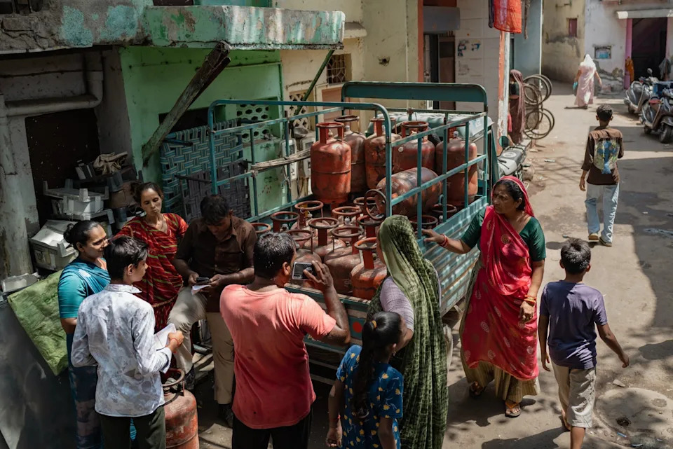 45°C Postaje Nova Normalnost u Indiji: Ahmedabad između Alarmnih Sirena i Borbe za Opstanak