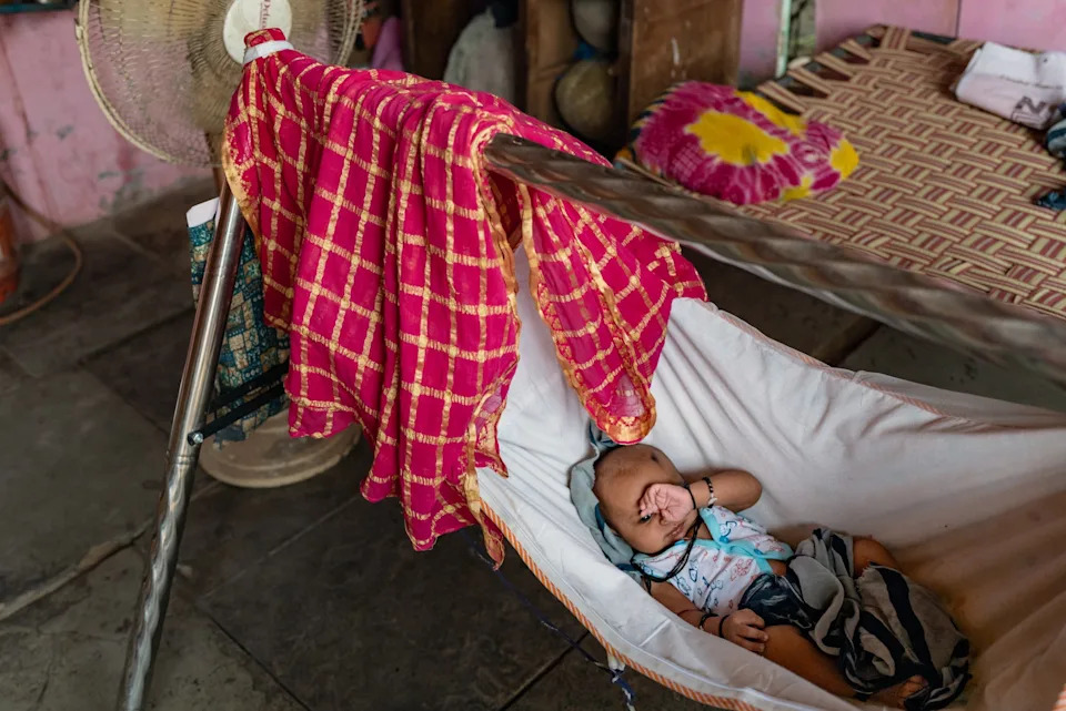 45°C Postaje Nova Normalnost u Indiji: Ahmedabad između Alarmnih Sirena i Borbe za Opstanak