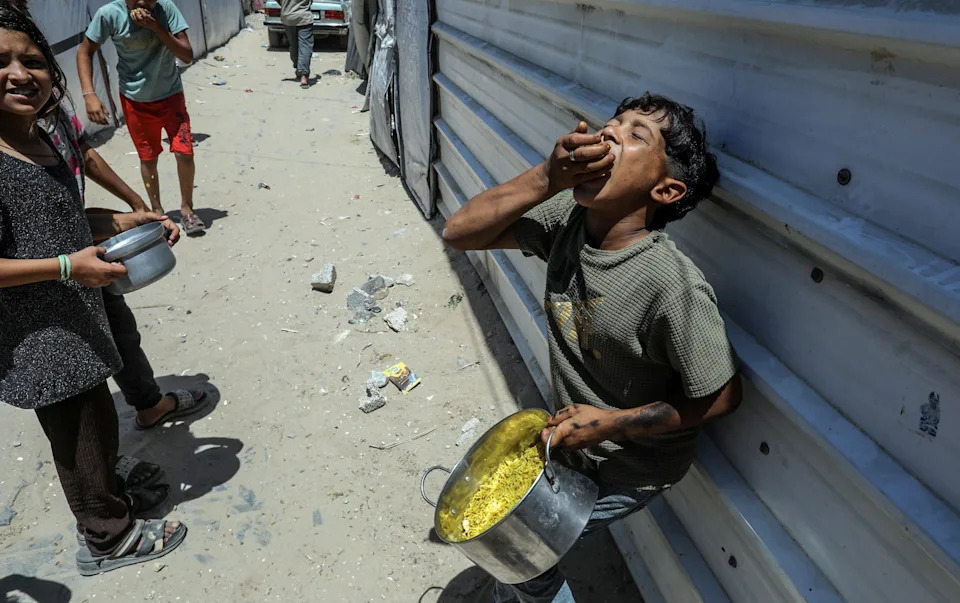 Hamas Krijumčari Kroz Konvoje Pomoći i Zastrašuje Civile u Kampu Jabalia