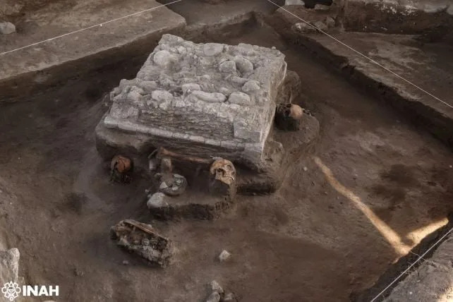 U Tuli Otkriven Pre-aztečki Momoztli: Oltar Sa Četiri Lobanje Koji Upućuje Na Moguće Ljudske Žrtve