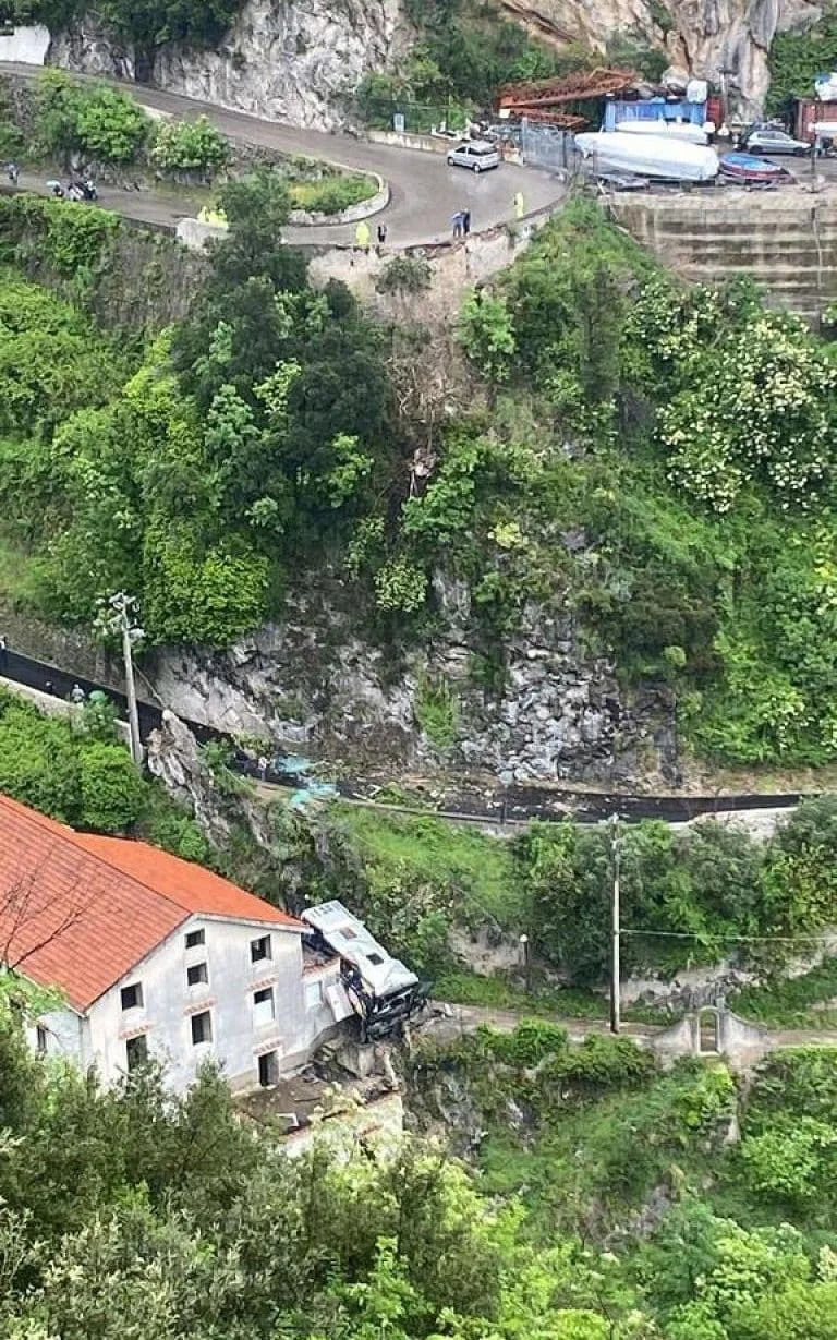 Ravello Besan Zbog Zabrane Turističkih Autobusa Posle Smrtonosne Nesreće