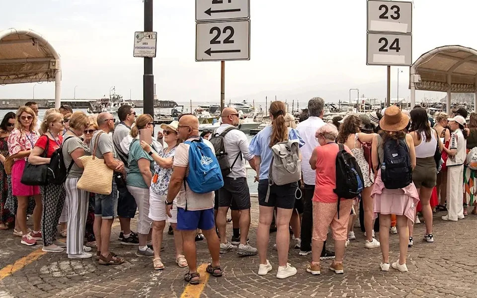 Ravello Besan Zbog Zabrane Turističkih Autobusa Posle Smrtonosne Nesreće
