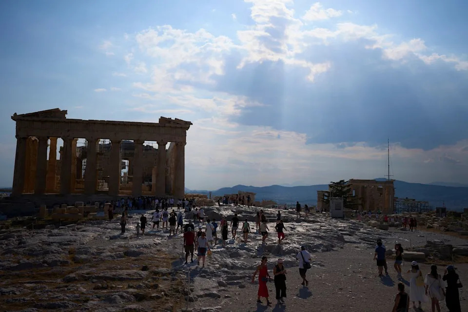Dva američka turista ozlijeđena nožem blizu Akropolja u Atini, napadač priveden