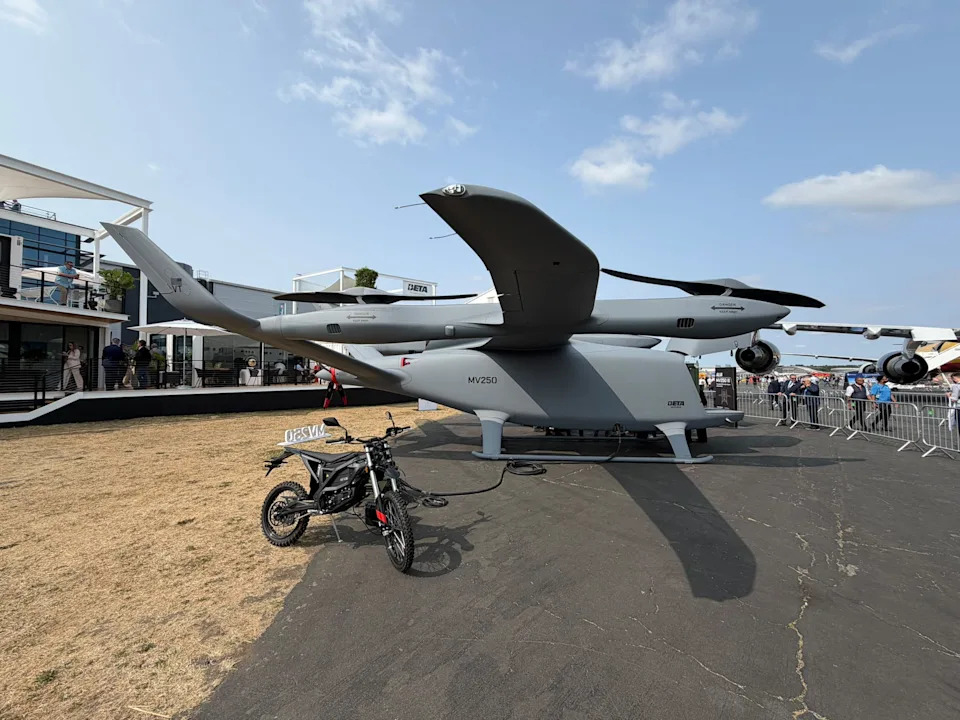 MV250: Hibridno-električni VTOL Dron Za Teški Teret Predstavljen Na Farnboroughu