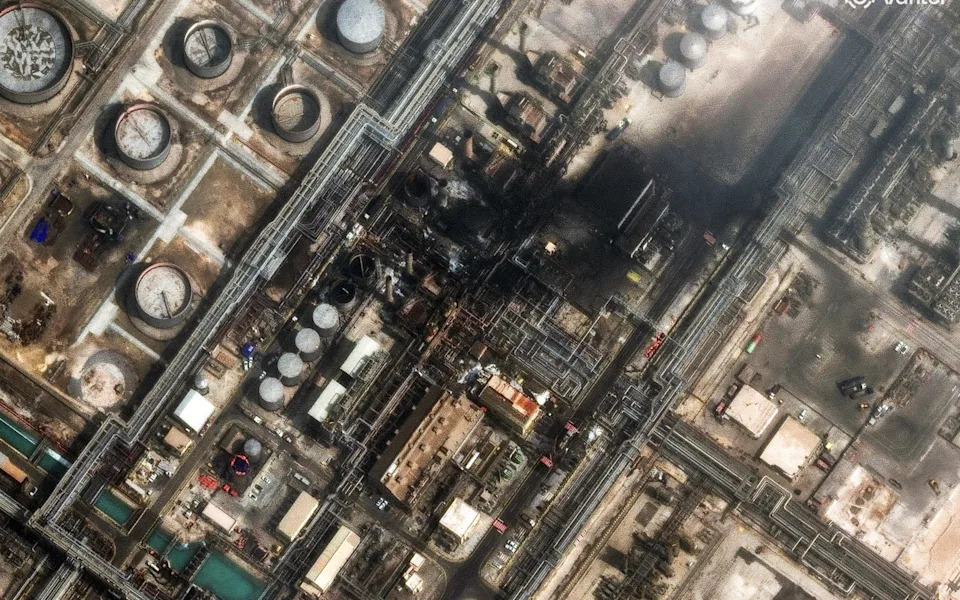 Trump Approves 30‑Year Civilian Nuclear Pact With Saudi Arabia — Enrichment Possible, Safeguards Questioned