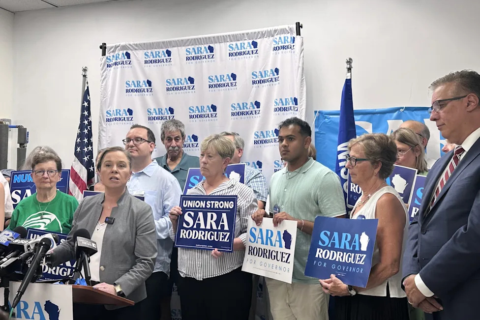 Chaotic Primaries Put Midterm Outlook In Flux For Both Parties
