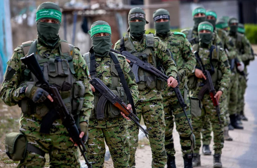 Hamas Jača Uticaj u Gazi: Postavlja Lojalce u Klanove i Lokalna Tela