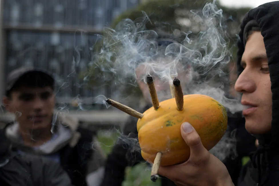Senate Democrats Reintroduce Bill to Legalize Cannabis Nationwide — Fetterman Among Sponsors