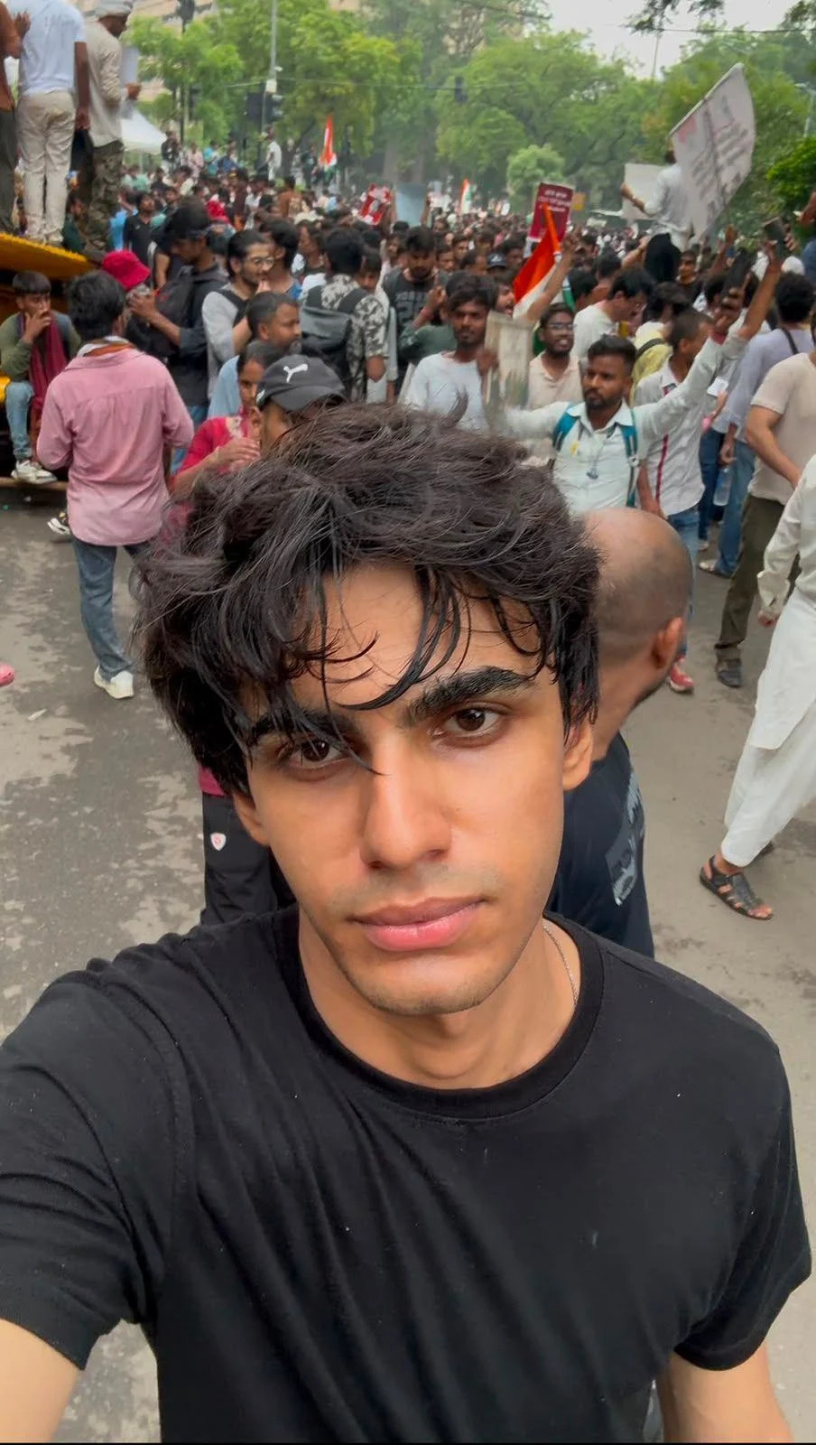 Delhijski protest: suzavac, palice i viralni 'fit check' — kako su mladi pretvorili nasilje u humor