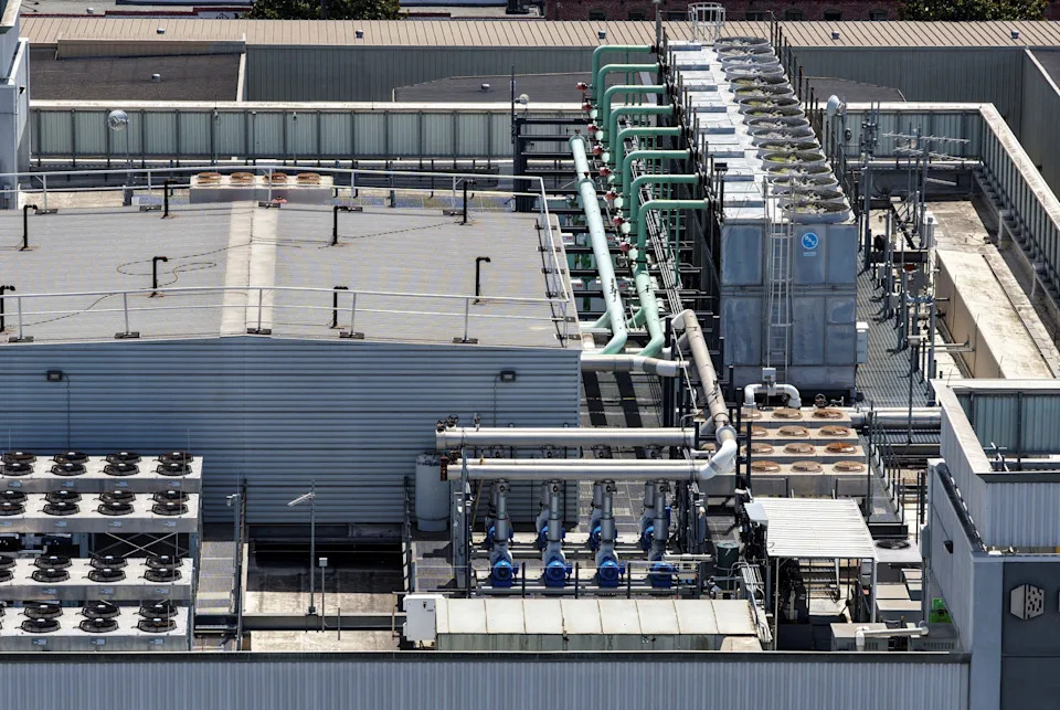 23 GOP Governors Back Trump's Ratepayer Pledge To Shield Households From Data Center Costs